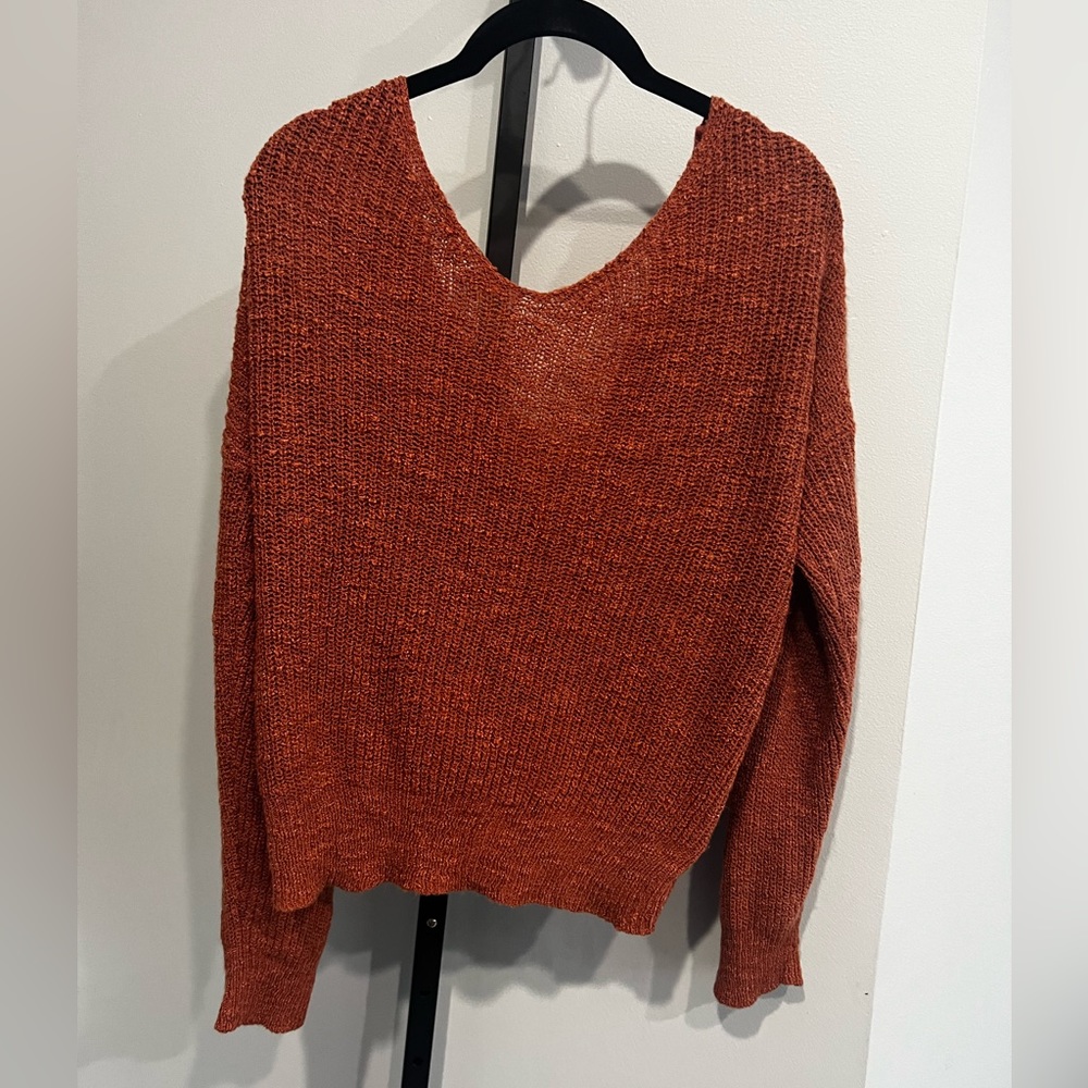 Love Tree Acrylic Sweater Size M